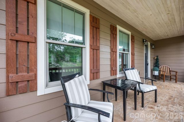 124 Maplewood Court, Hudson, NC 28638