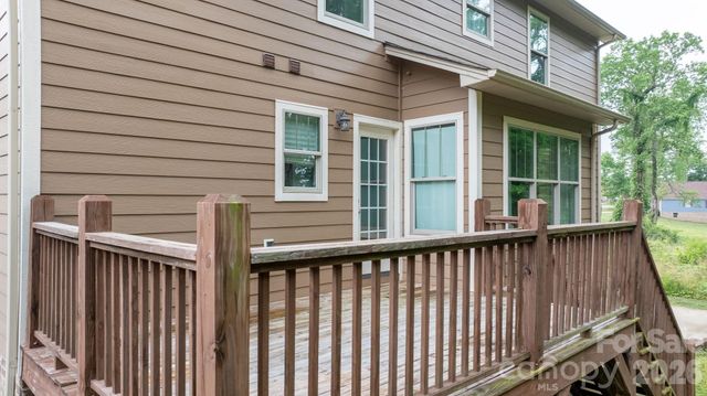 124 Maplewood Court, Hudson, NC 28638
