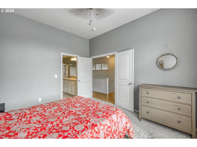 16133 Nw HILDAGO Ln, Portland, OR 97229