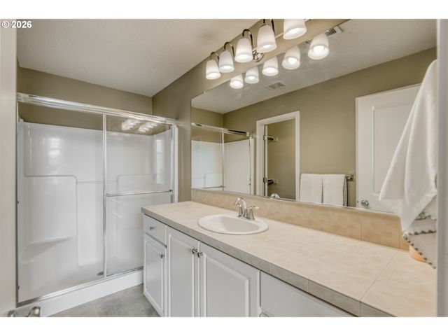 16133 Nw HILDAGO Ln, Portland, OR 97229