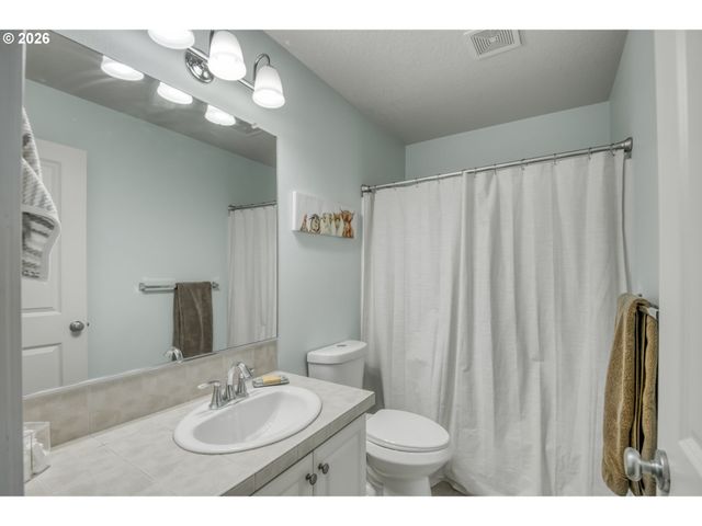 16133 Nw HILDAGO Ln, Portland, OR 97229