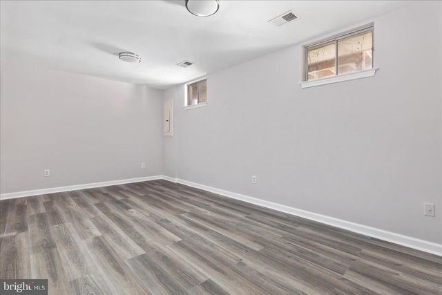 2792 BRIER POND CIR, Woodbridge, VA 22191