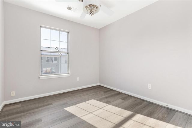 2792 BRIER POND CIR, Woodbridge, VA 22191