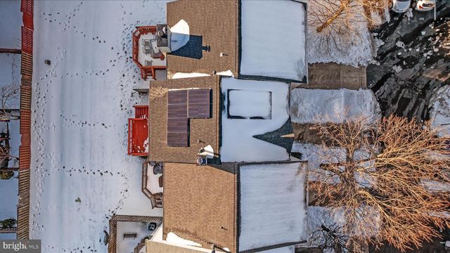 2792 BRIER POND CIR, Woodbridge, VA 22191