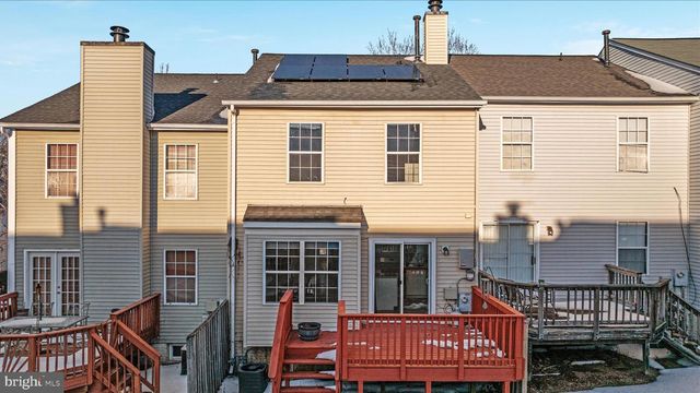 2792 BRIER POND CIR, Woodbridge, VA 22191