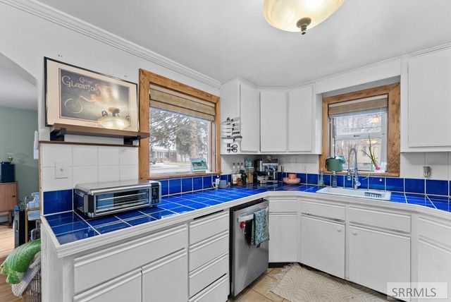 491 8th Street, Idaho Falls, ID 83401