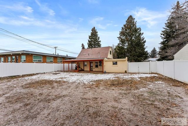 491 8th Street, Idaho Falls, ID 83401