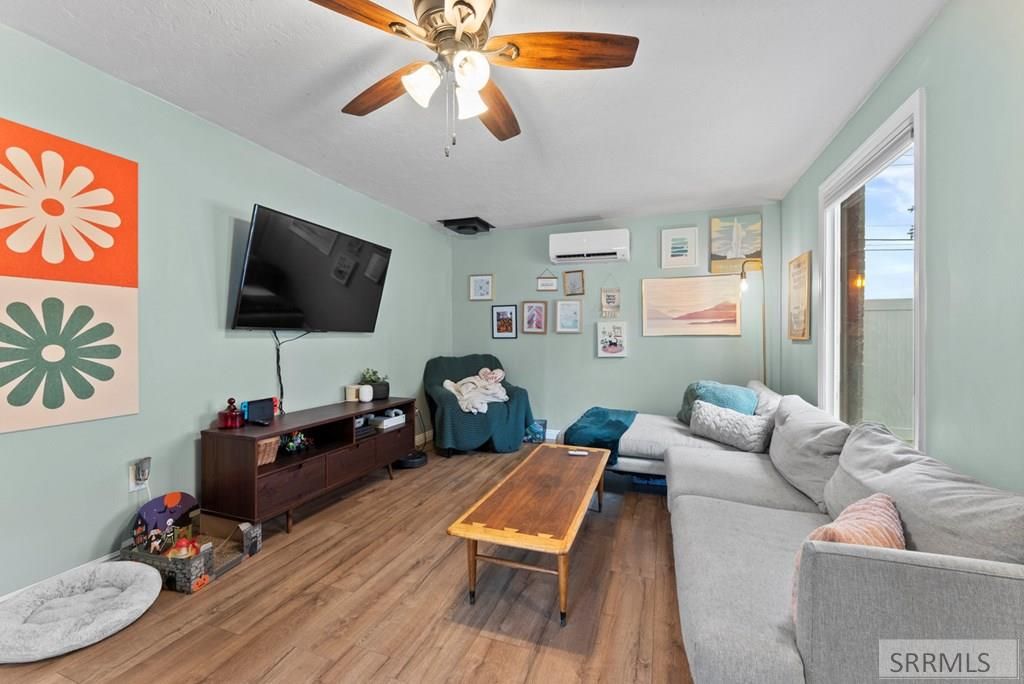 Image 8 of property listing at 491 8th Street, Idaho Falls, ID 83401