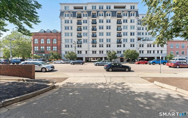 461 Bank Street 302, New London, CT 06320