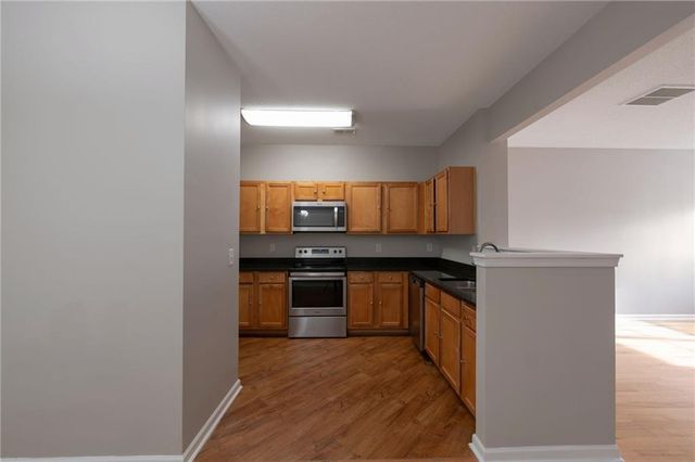 2310 Bigwood Trail, Atlanta, GA 30349