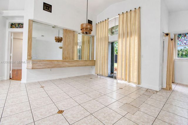 9437 SW 183rd Ter, Palmetto Bay, FL 33157