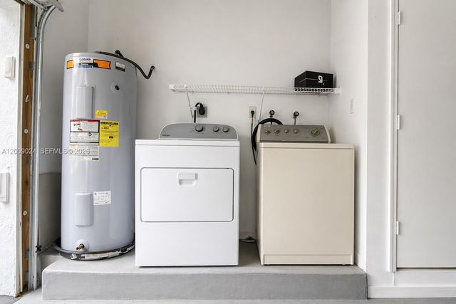 9437 SW 183rd Ter, Palmetto Bay, FL 33157