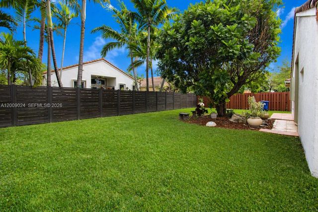9437 SW 183rd Ter, Palmetto Bay, FL 33157