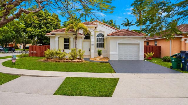 9437 SW 183rd Ter, Palmetto Bay, FL 33157