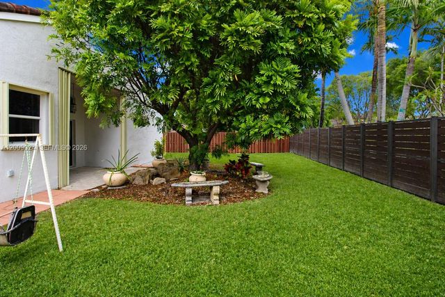 9437 SW 183rd Ter, Palmetto Bay, FL 33157