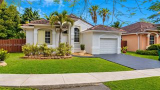 9437 SW 183rd Ter, Palmetto Bay, FL 33157