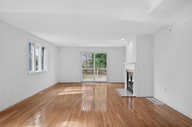 106 Pine Hill Boulevard UNIT 106, Mashpee, MA 02649