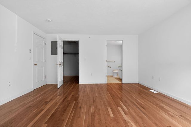106 Pine Hill Boulevard UNIT 106, Mashpee, MA 02649