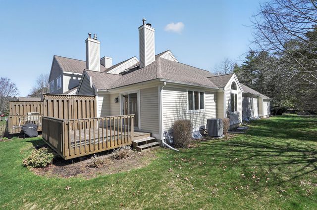 106 Pine Hill Boulevard UNIT 106, Mashpee, MA 02649