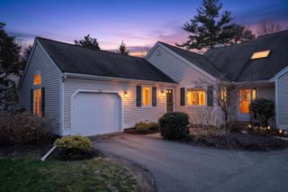 106 Pine Hill Boulevard UNIT 106, Mashpee, MA 02649