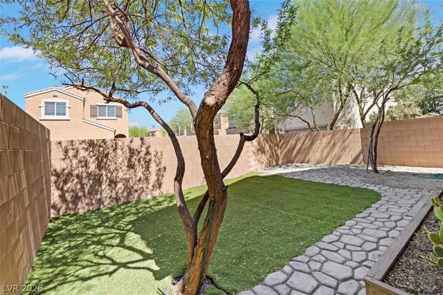 89 Sertata Court, Henderson, NV 89074