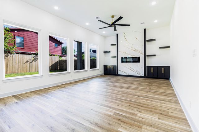 4103 Kewanee Street, Houston, TX 77051