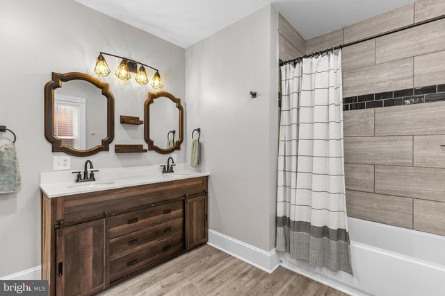 311 W LEMON ST, Lancaster, PA 17603