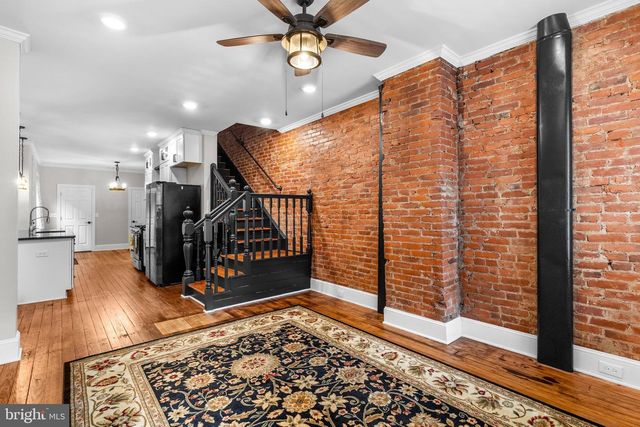 311 W LEMON ST, Lancaster, PA 17603