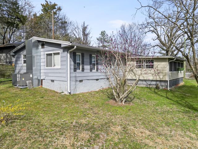 12007 Clift Mill Road, Soddy Daisy, TN 37379