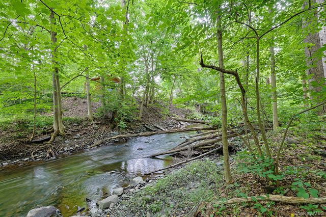 63 Hubshop Road, Chester, NY 10918