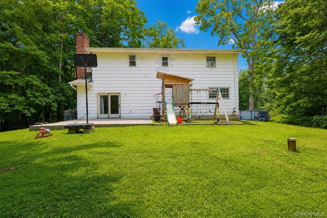 63 Hubshop Road, Chester, NY 10918