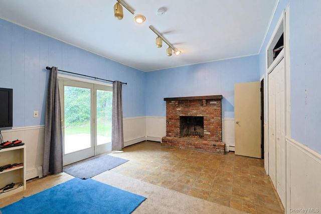 63 Hubshop Road, Chester, NY 10918