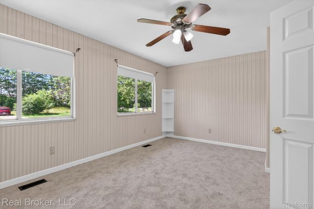 48050 Hull Road, Van Buren Charter Township, MI 48111