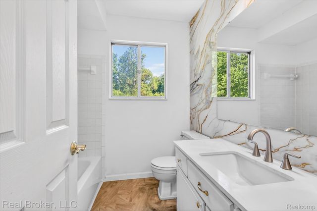 48050 Hull Road, Van Buren Charter Township, MI 48111