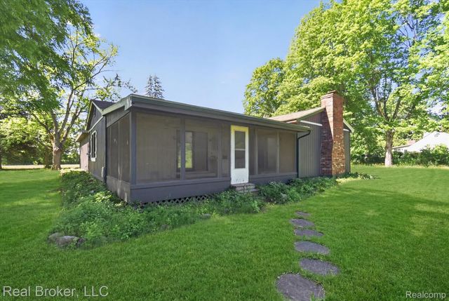 48050 Hull Road, Van Buren Charter Township, MI 48111