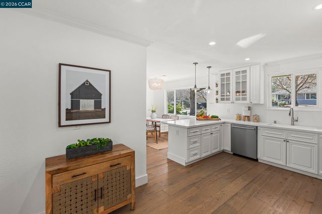 3300 Betty Ln, Lafayette, CA 94549