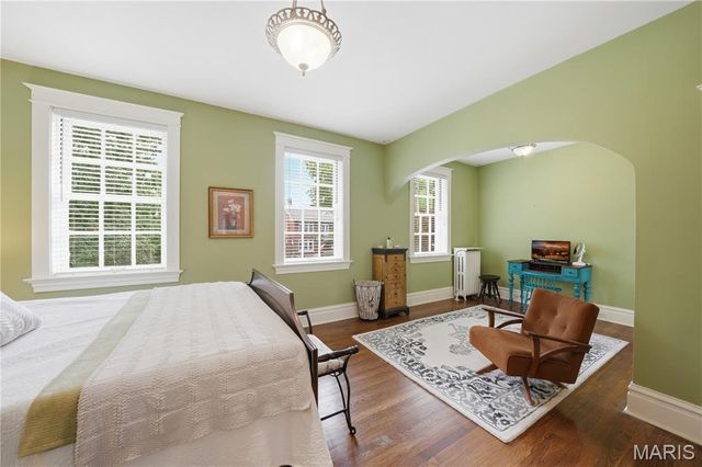 6111 Westminster Place, St Louis, MO 63112