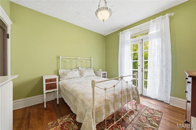 6111 Westminster Place, St Louis, MO 63112