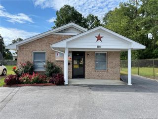 512 Harris Avenue, Raeford, NC 28376