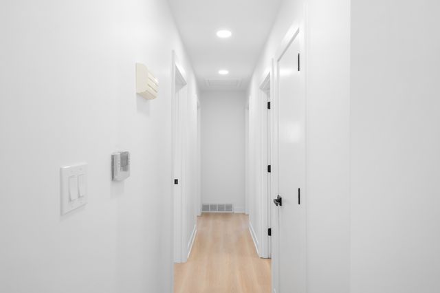 1734 Rosedale Court, Aurora, IL 60506