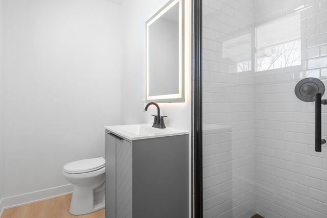 1734 Rosedale Court, Aurora, IL 60506