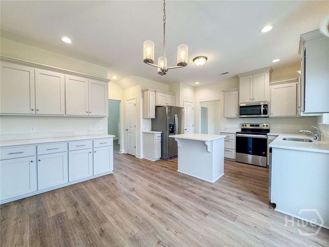 57 Hollis Lane, Hinesville, GA 31313