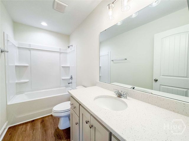 57 Hollis Lane, Hinesville, GA 31313