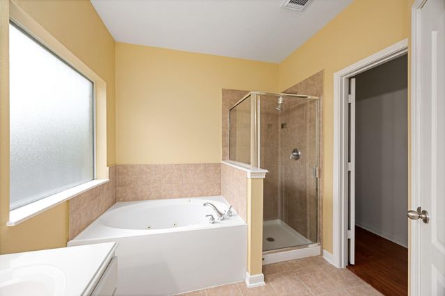 6118 Pine Lakes Drive, Katy, TX 77493