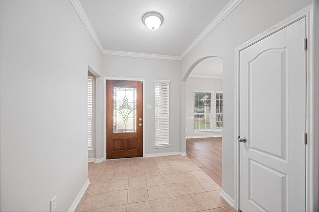 6118 Pine Lakes Drive, Katy, TX 77493