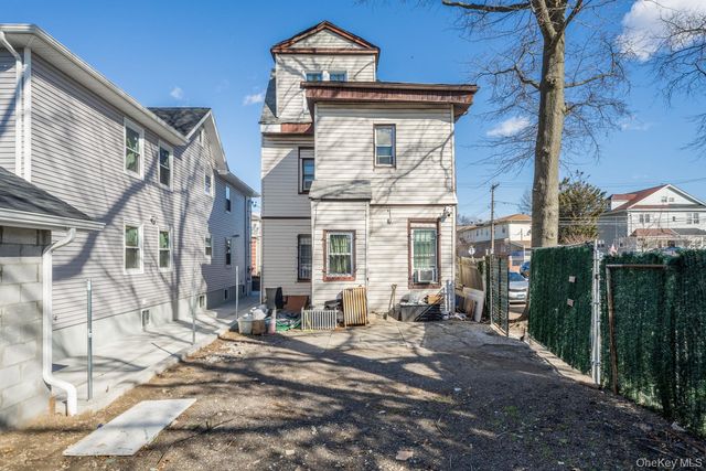 16920 107th Avenue, Jamaica, NY 11433