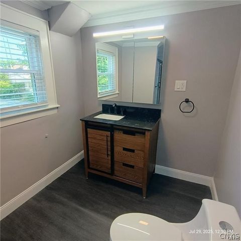 200 Garden City Drive, Salina, NY 13211