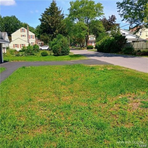 200 Garden City Drive, Salina, NY 13211