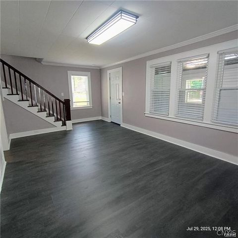 200 Garden City Drive, Salina, NY 13211