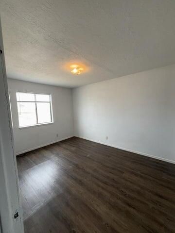 126 RHODE ISLAND Street SE B, Albuquerque, NM 87108